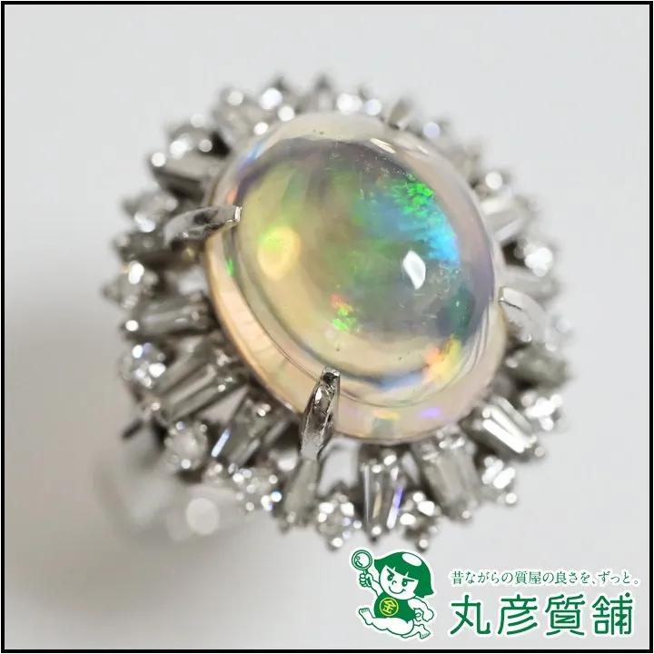 指輪　Pt900　ホワイトオパール5.5ct　ダイヤモンド1.4ct